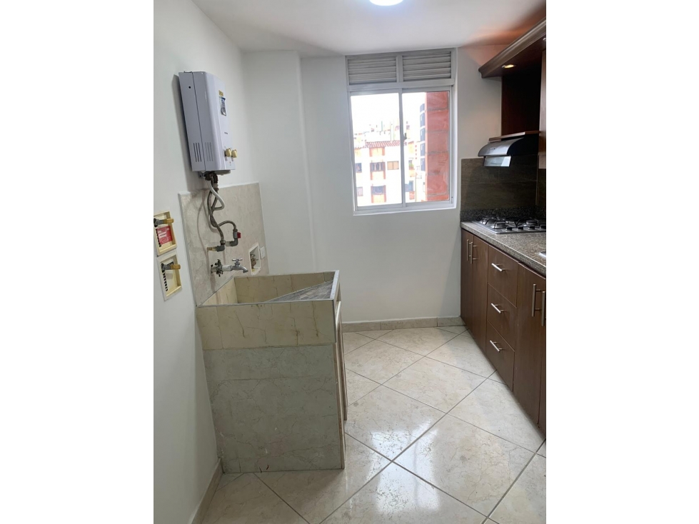 Laureles dos alcobas parqueadero, se arrienda — foto 5