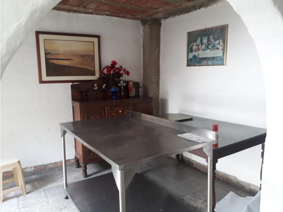 Se vende casa lote en Envigado, sector Primavera. - 2