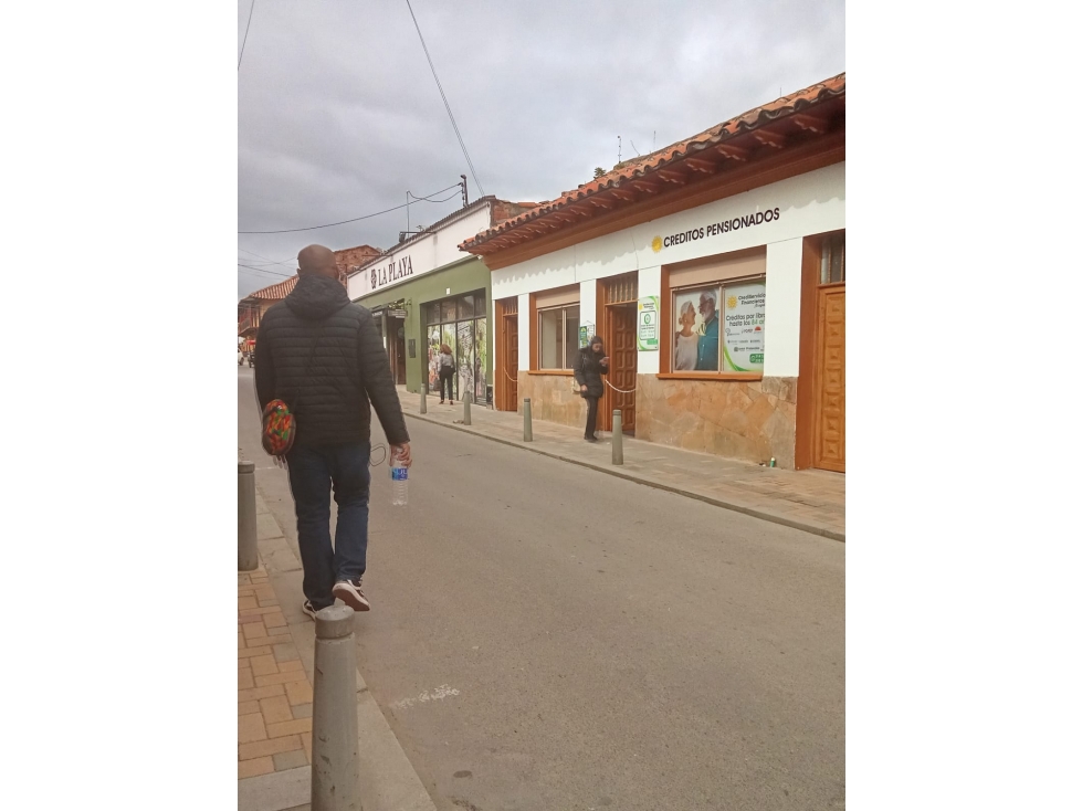 Arriendo Casa comercial centro de Zipaquira uso institucional - 2