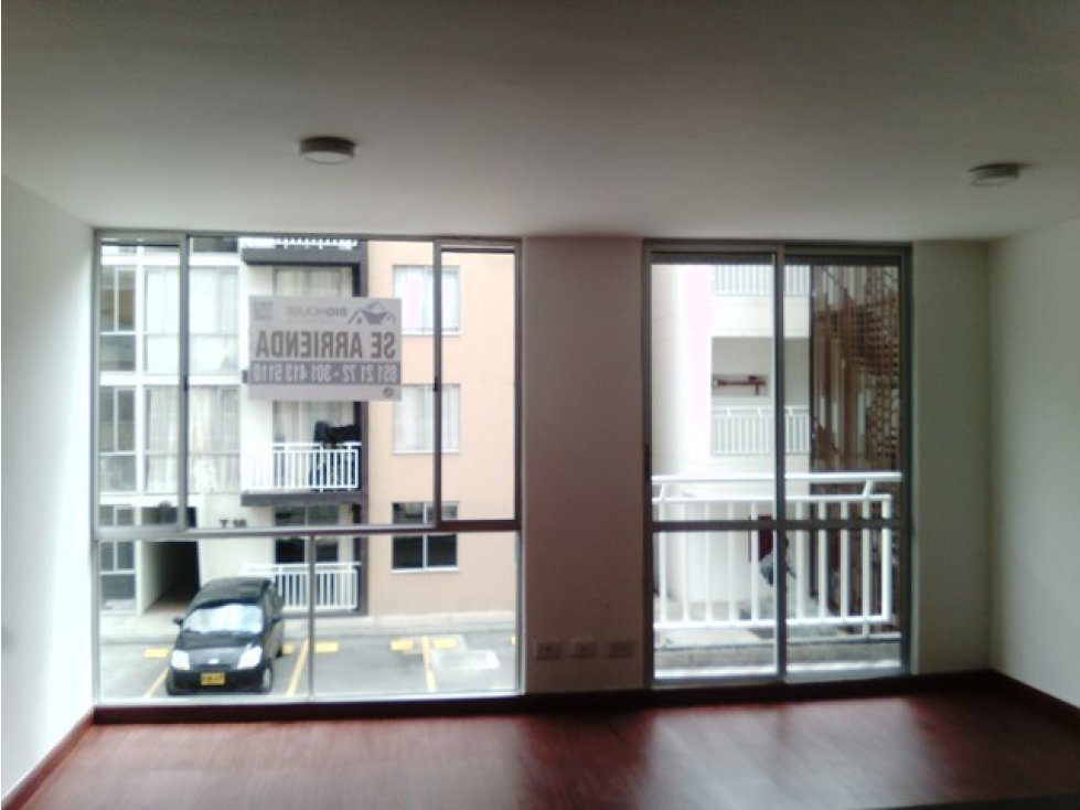 Vendo Apartamento Conjunto Los Cedros T9203