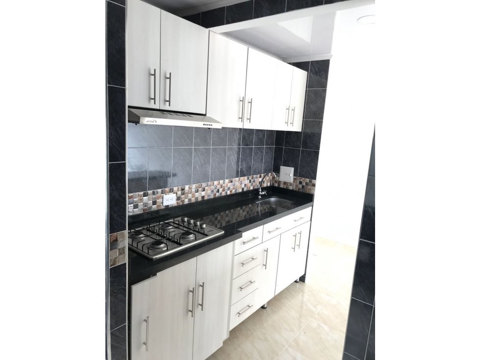 Se vende apartamento en conjunto los Cedros T37503 — foto 2