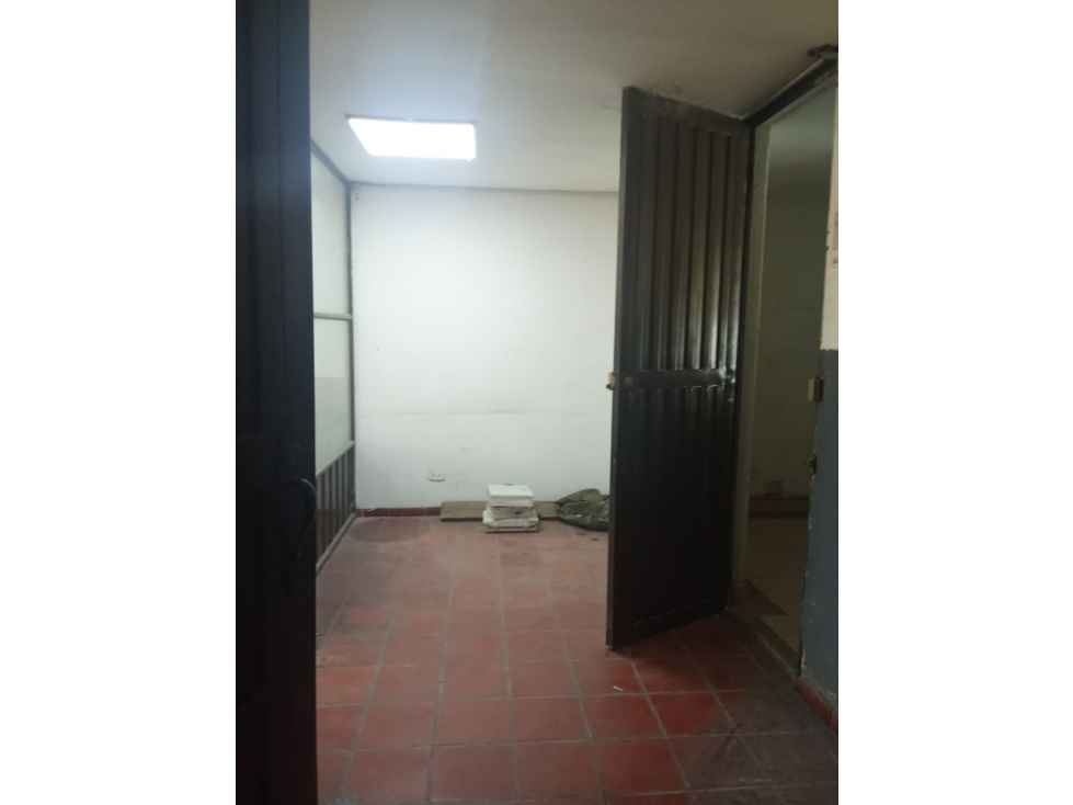 Arriendo locales para bodegas o almacenes barrio la Paz Zipaquira - 4