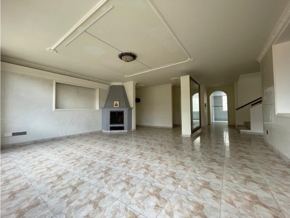 ARRIENDO CASA COMERCIAL 330 MTS ALGARRA ZIPAQUIRA - 2
