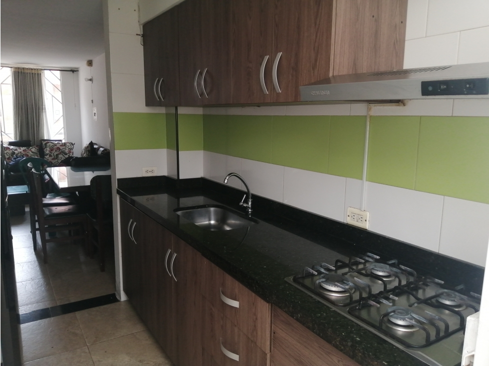 Vendo Hermosa Casa en Conjunto Villa Juliana — foto 6