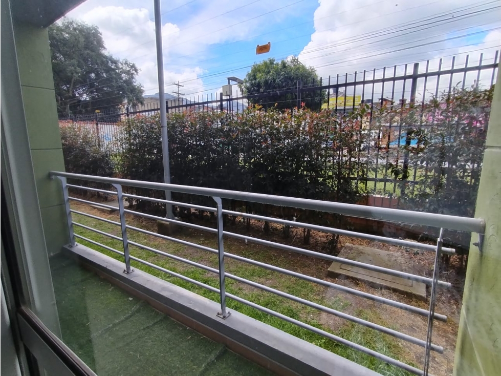 Arriendo Apartamento Hacienda La Quinta 3 T6103