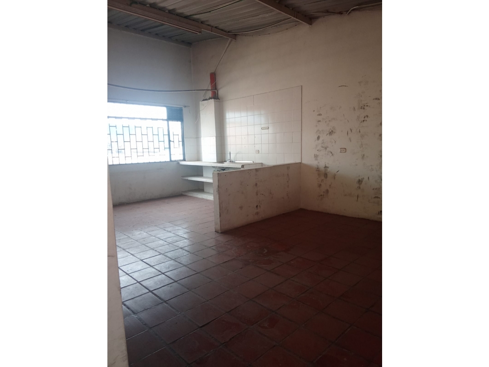 Arriendo locales para bodegas o almacenes barrio la Paz Zipaquira - 6