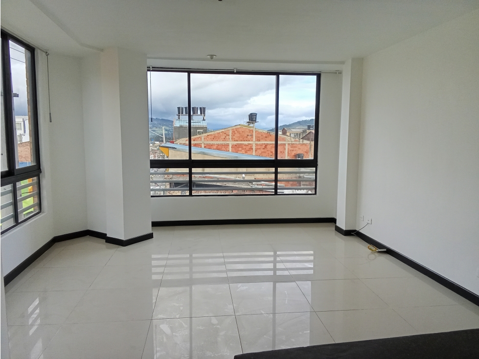 Vendo Apartamento Tercer piso barrio la Esmeralda Zipaquira 301 - 2