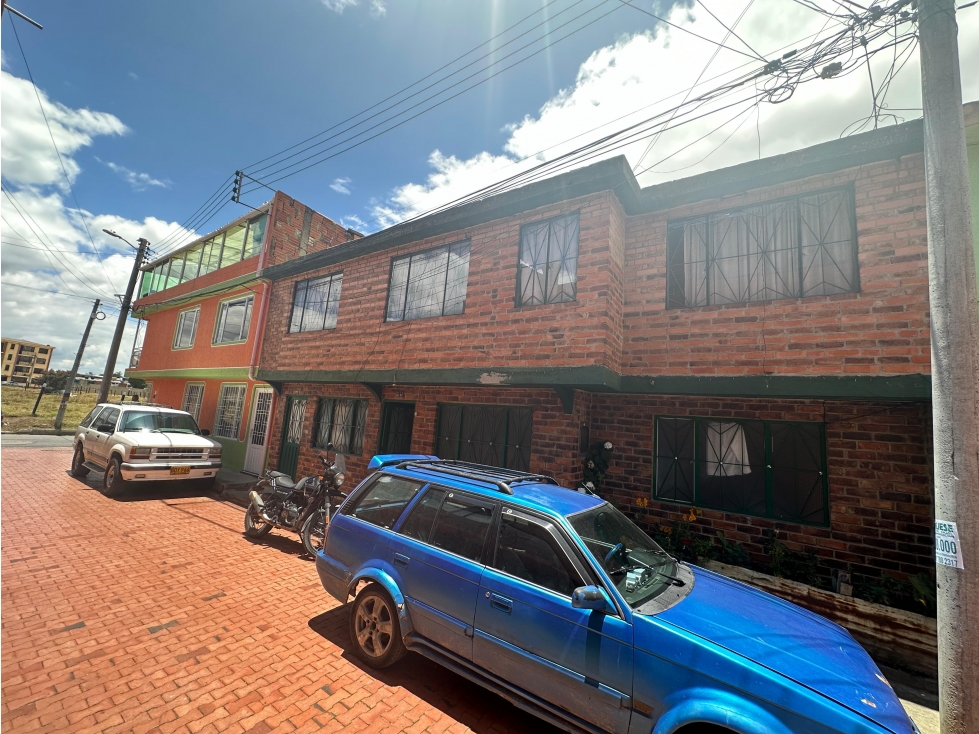 Venta amplia casa barrio Bohio Tocancipá - 1