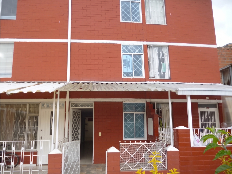 VIV-678 CASA EN VENTA CONJUNTO BALMORAL II — foto 2