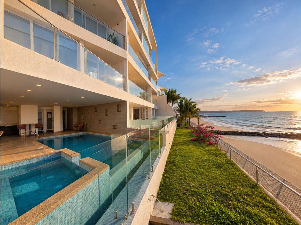 Vendo suite en SKYBLUE, Marina Blue, 64M2 M2 con parqueo y bodega - 1
