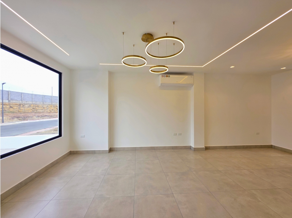 Vendo Casa con balcones de 4 dormitorios, Urbanización Costa - 3