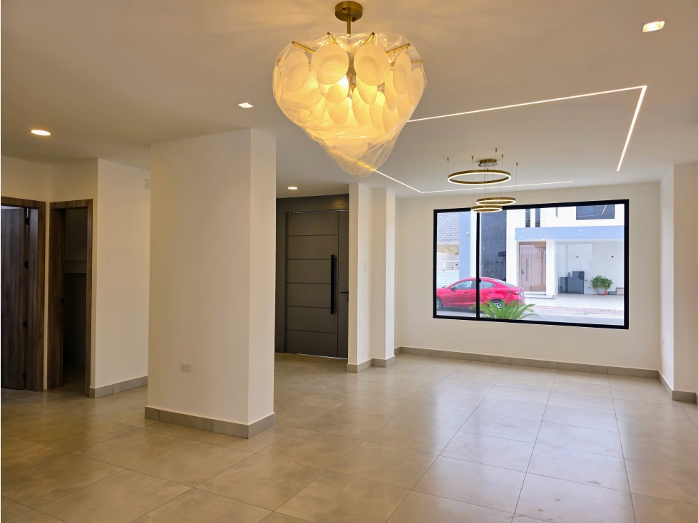 Vendo Casa con balcones de 4 dormitorios, Urbanización Costa - 5
