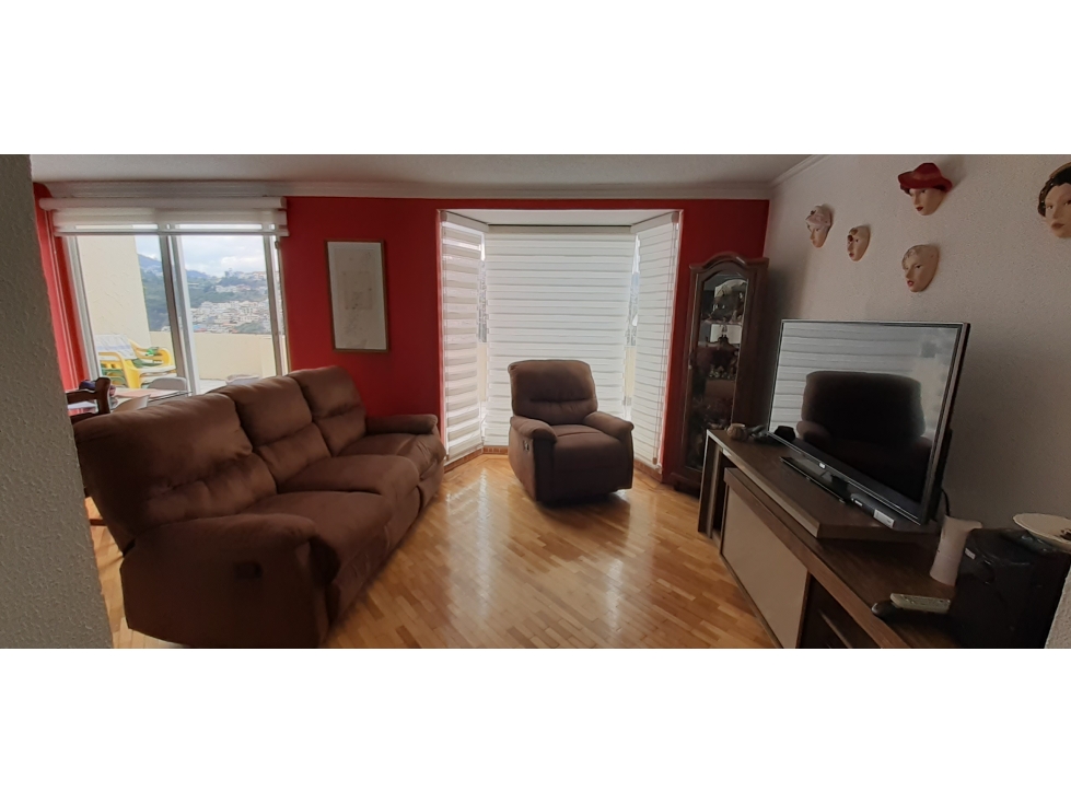 VENTA DEPARTAMENTO ATERRAZADO, 3 DORMITORIOS, LA VICENTINA, QUITO - 1