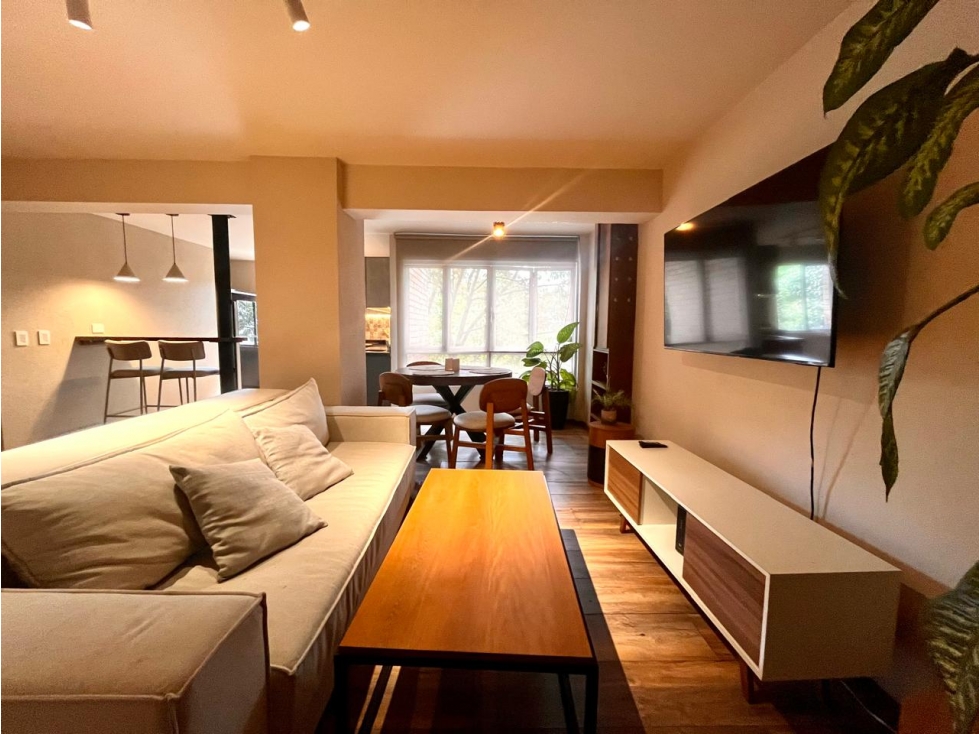 Daily rentals allowed- excellent location