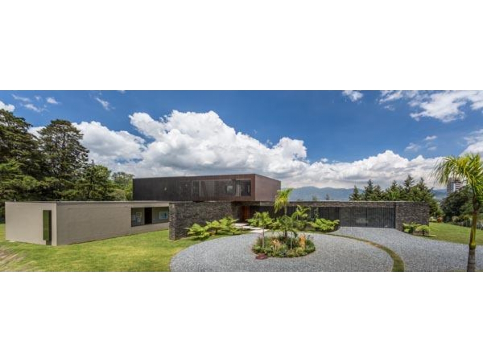 Hermosa Casa en El Poblado con vista a la ciudad — foto 3