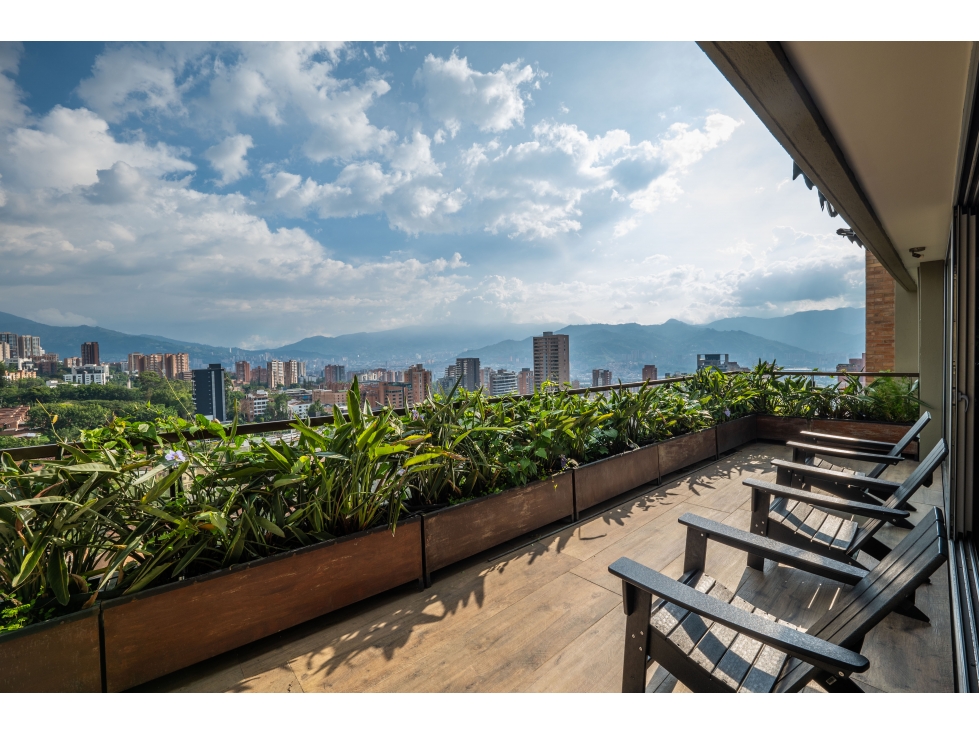 Panoramic Views and Architectural Brilliance in Provenza Penthouse — foto 2