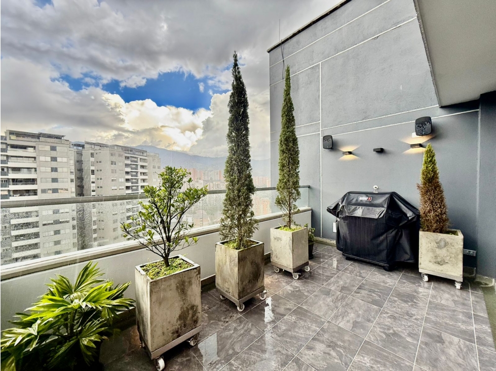 Luxurious Penthouse Duplex in Envigado