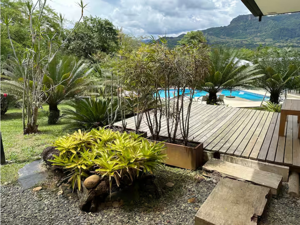 CASA CAMPESTRE CON PISCINA EN LA PINTADA | 11.800 M² DE TERRENO - 6