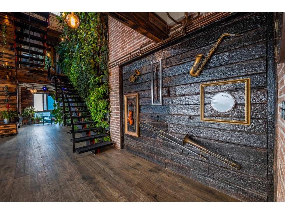 Panoramic Views and Architectural Brilliance in Provenza Penthouse — foto 5