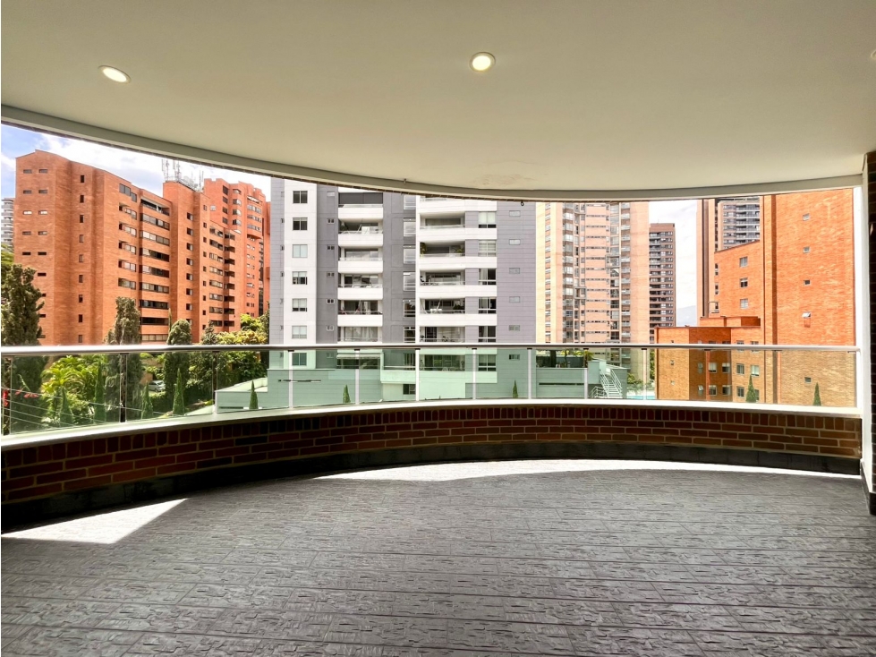 Elegant apartament in Castropol Style, Comfort &Top;-Quality Finishes — foto 4