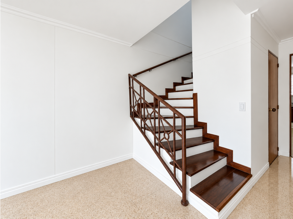 DÚPLEX CON POTENCIAL DE REMODELACIÓN EN CONQUISTADORES  — foto 6