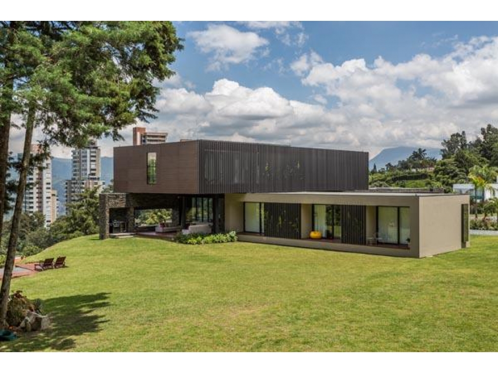 Hermosa Casa en El Poblado con vista a la ciudad — foto 4