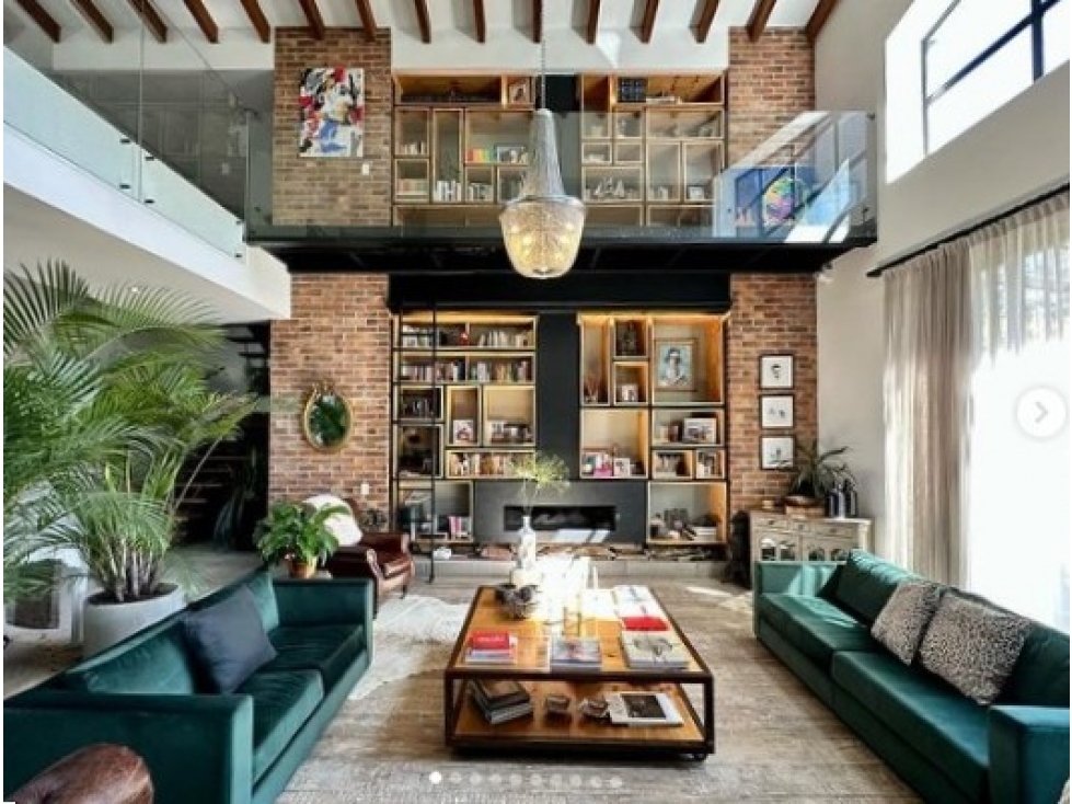 Stylish and Wellness-Focused Home in Alto de Las Palmas