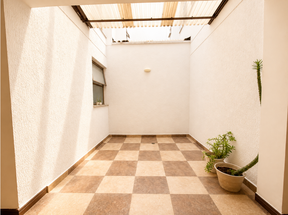 Casa Dúplex en Poblado de 370 m² | 4 Alcobas y Terraza Privada — foto 5