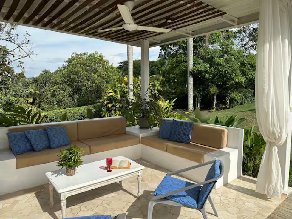 CASA CAMPESTRE CON PISCINA EN LA PINTADA | 11.800 M² DE TERRENO - 4