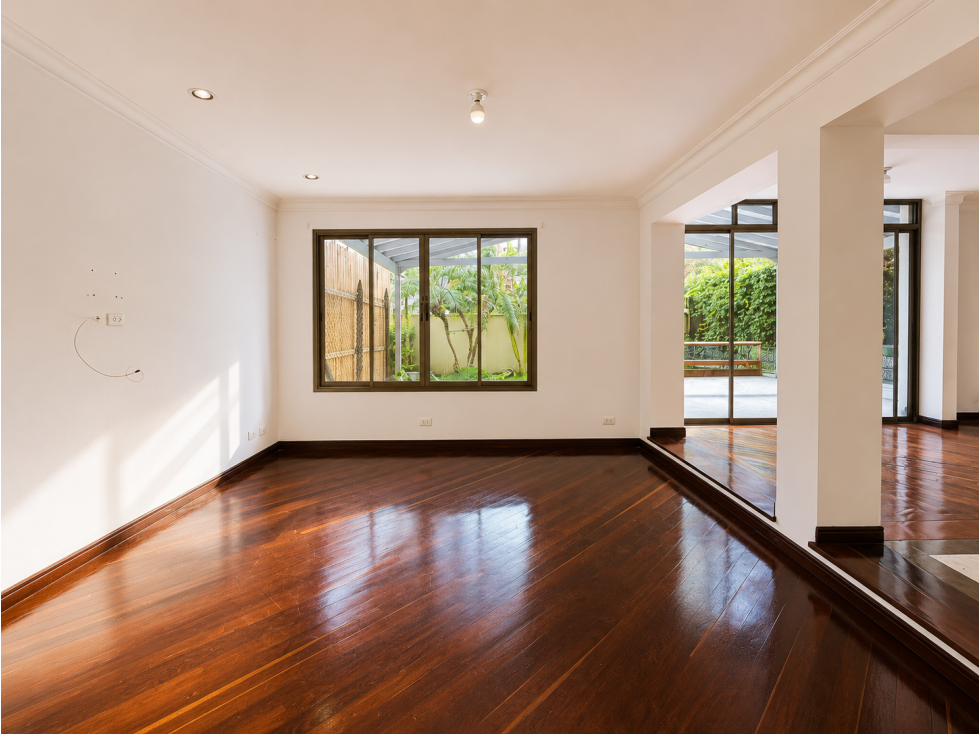 Casa Dúplex en Poblado de 370 m² | 4 Alcobas y Terraza Privada — foto 3