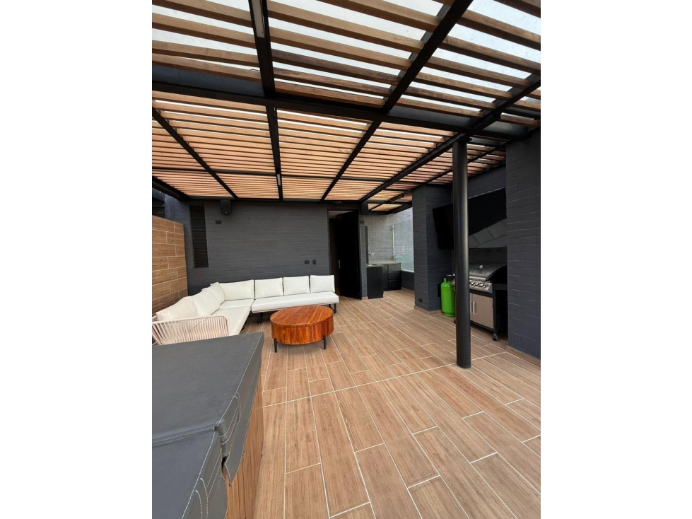 DÚPLEX EN EL ALTO DE PALMAS CON TERRAZA Y JACUZZI — foto 5