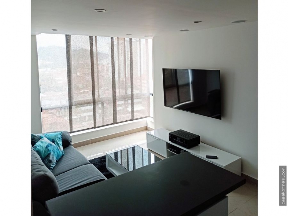 ¡APARTAMENTO REMODELADO EN VENTA EN EL CORAZON DE LAURELES! — foto 2
