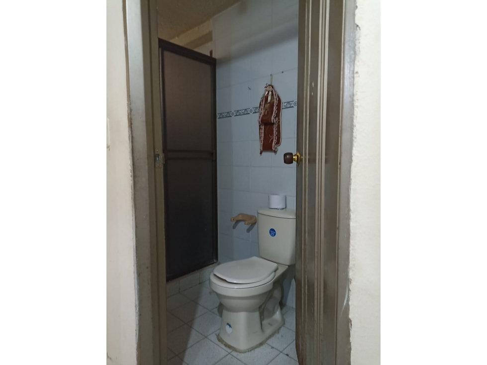 VENDO CASA CON 2 APARTAMENTOS INDEPENDIENTES SOBRE LA CL 34 CALARCA Q — foto 5
