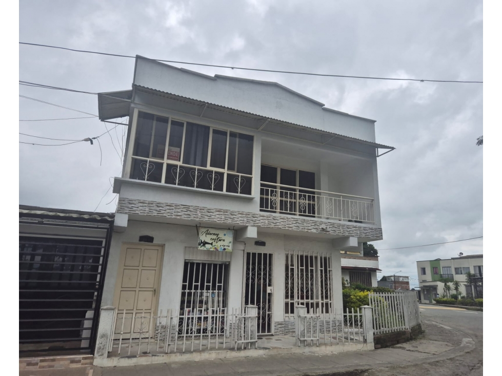 VENDO APARTAMENTO SEGUNDO PISO EN VERACRUZ CALARCA QUINDIO. - 1