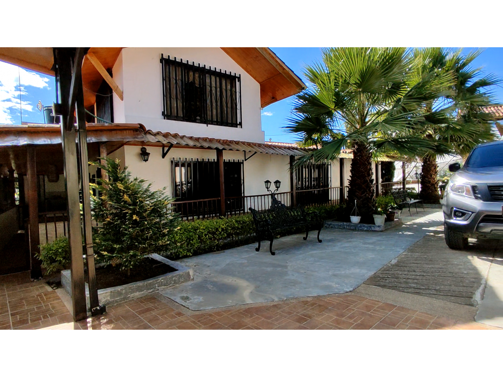 SE VENDE CHALET CERCA AL MIRADOR COLINA ILUMINADA, FILANDIA QUINDIO. - 3