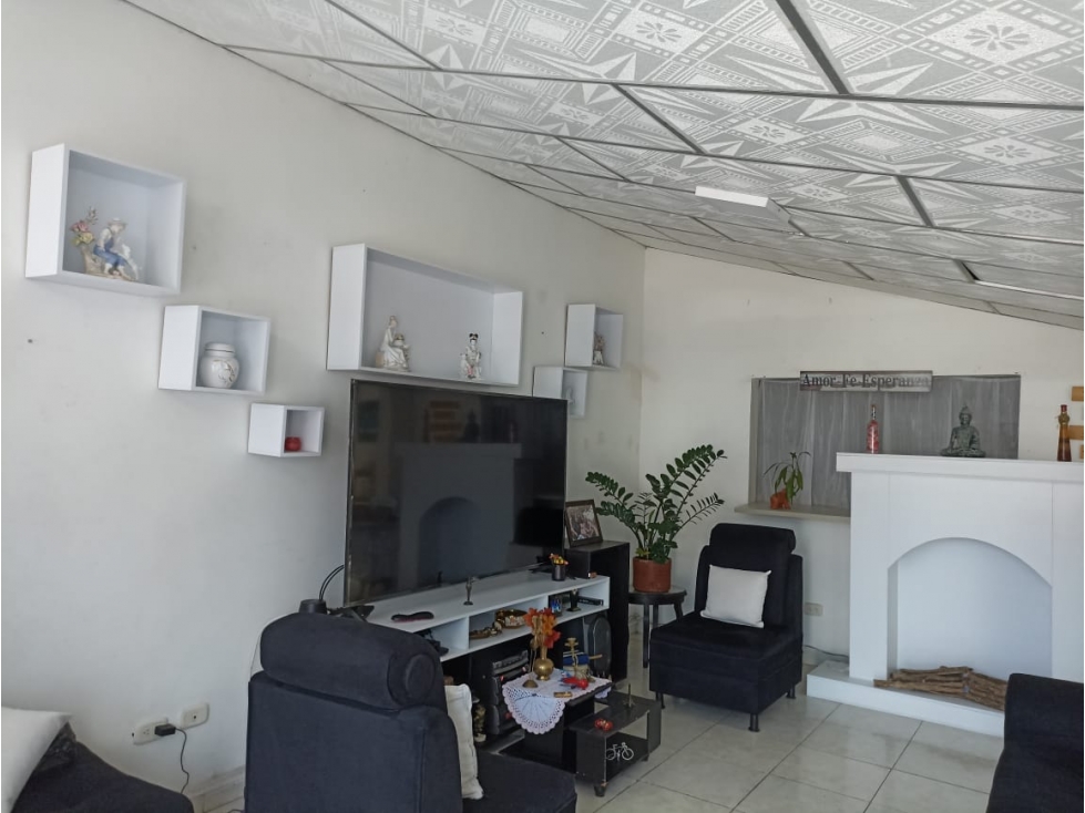 VENDO CASA EN EL BARRIO LAS ACACIAS EN ARMENIA QUINDIO. — foto 2
