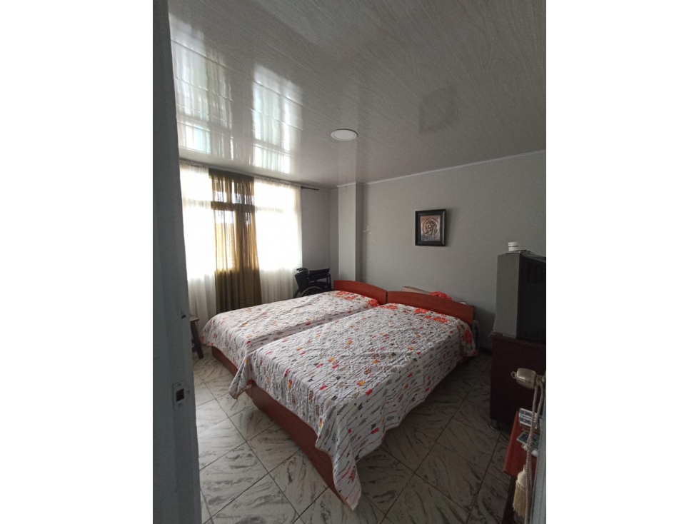 VENDO EDIFICIO EN EL CENTRO DE CALARCÁ QUINDÍO - 3