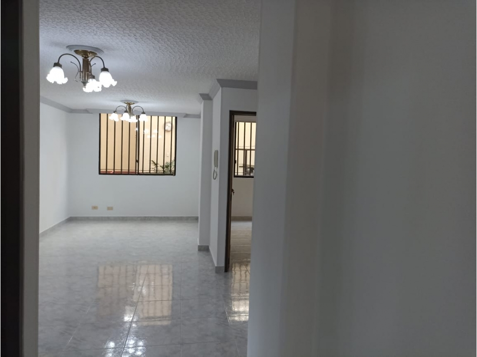 RENTO APARTAMENTO PRIMER PISO EN AVENIDA CACIQUE CALARCA — foto 3