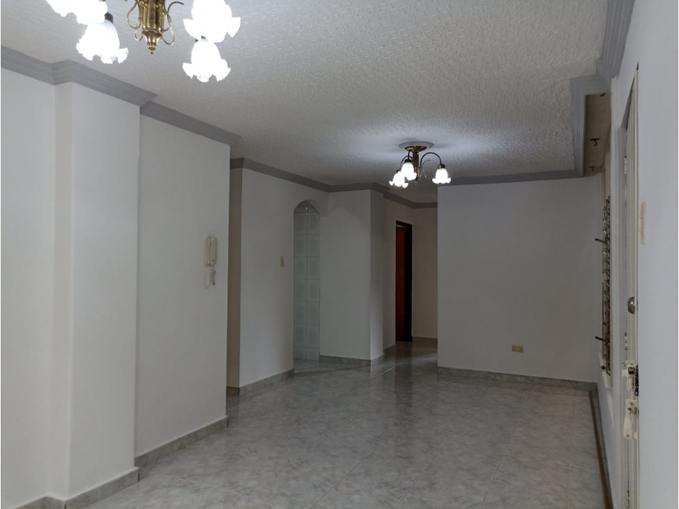 RENTO APARTAMENTO PRIMER PISO EN AVENIDA CACIQUE CALARCA — foto 4