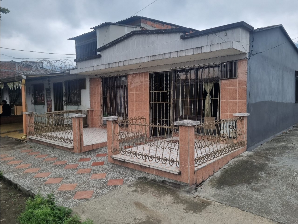 VENDO CASA EN EL BARRIO LA HUERTA EN CALARCA QUINDIO - 1