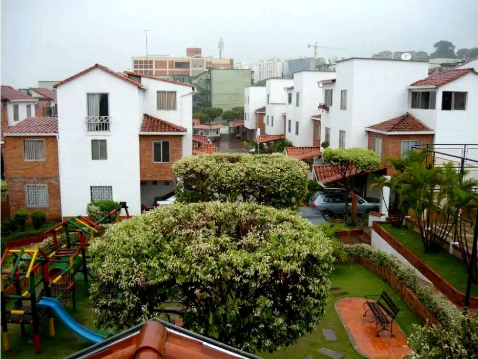 HABITACIÓN* en Arriendo (para MUJER solamente) Floridablanca - 4