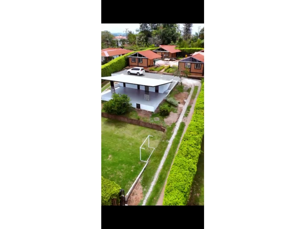 VENDO CHALET CON 4 CABAÑAS SECTOR PIZZAMAL VIA A TEBAIDA Q. — foto 4