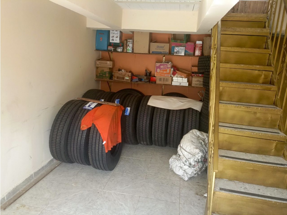VENCO CASA BIFAMILIAR EN CALARCA (PRADERA ALTA) — foto 2