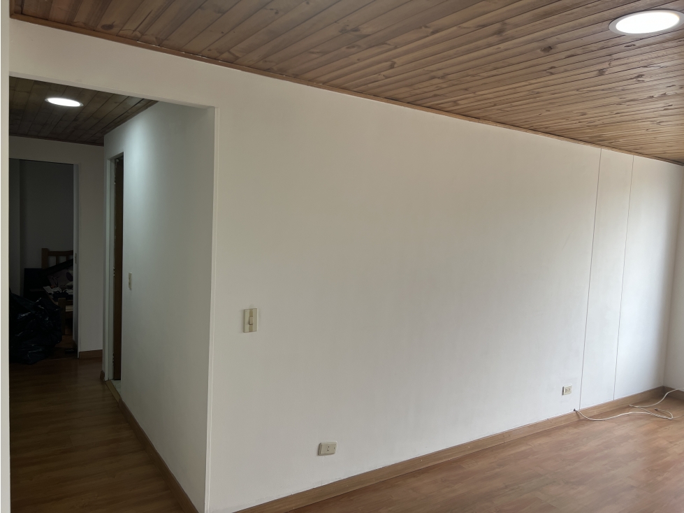 APARTAMENTO EN VENTA BARRIO SAN MIGUEL — foto 6