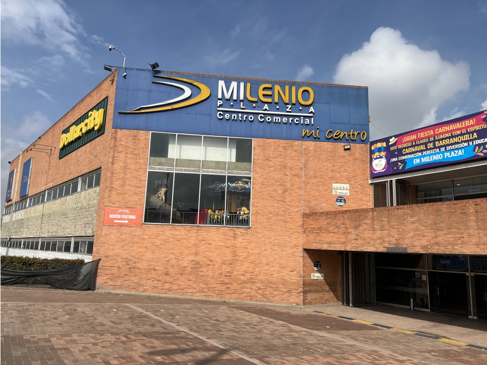 LOCAL EN ARRIENDO EN CC MILENIO PLAZA