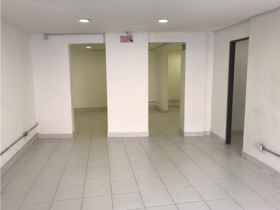 VENDO CASA EN LA CALLE 80 SANTA SOFIA — foto 3