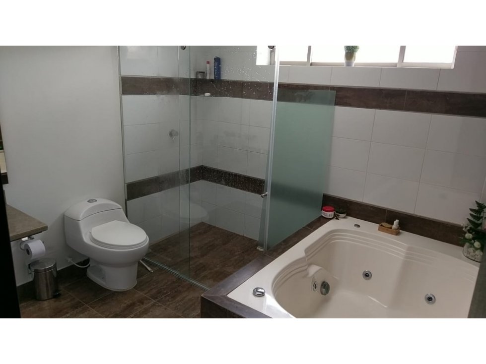VENDO CASA MOSQUERA EXCLUSIVO SECTOR — foto 5