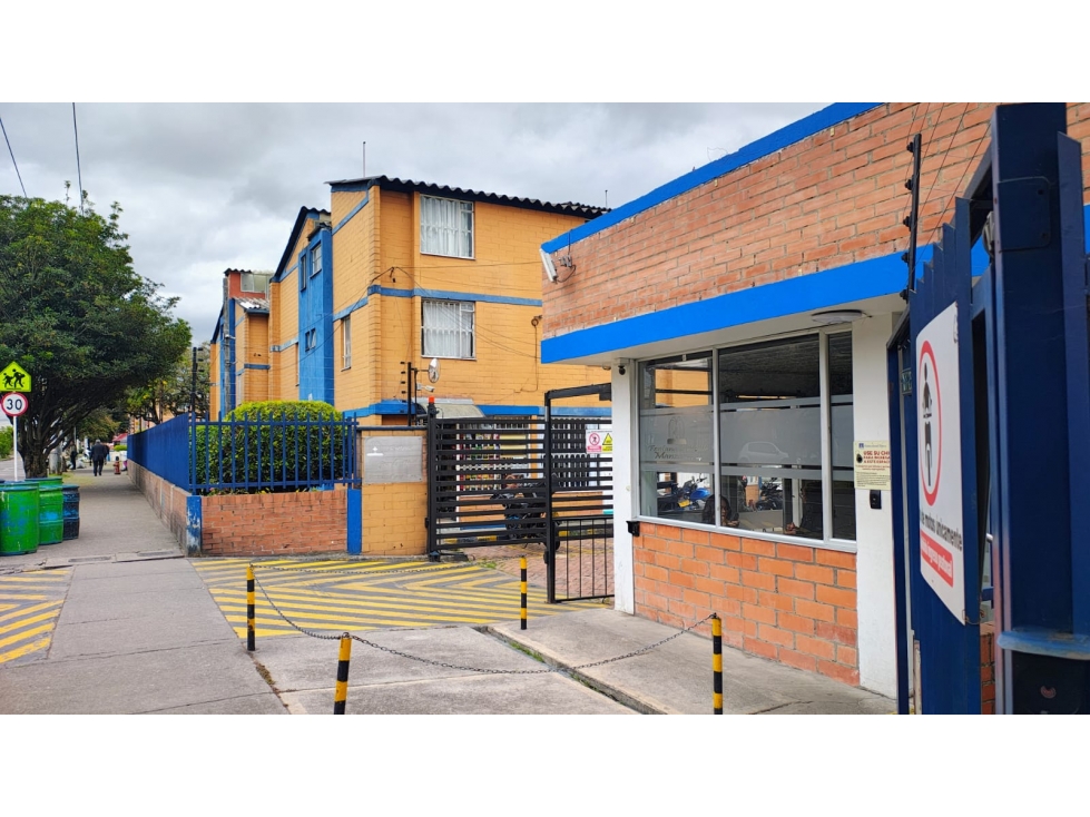 VENTA CASA SUBA CERCA PLAZA IMPERIAL