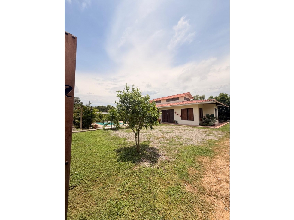 VENTA O PERMUTA CASA QUINTA FLANDES - 1