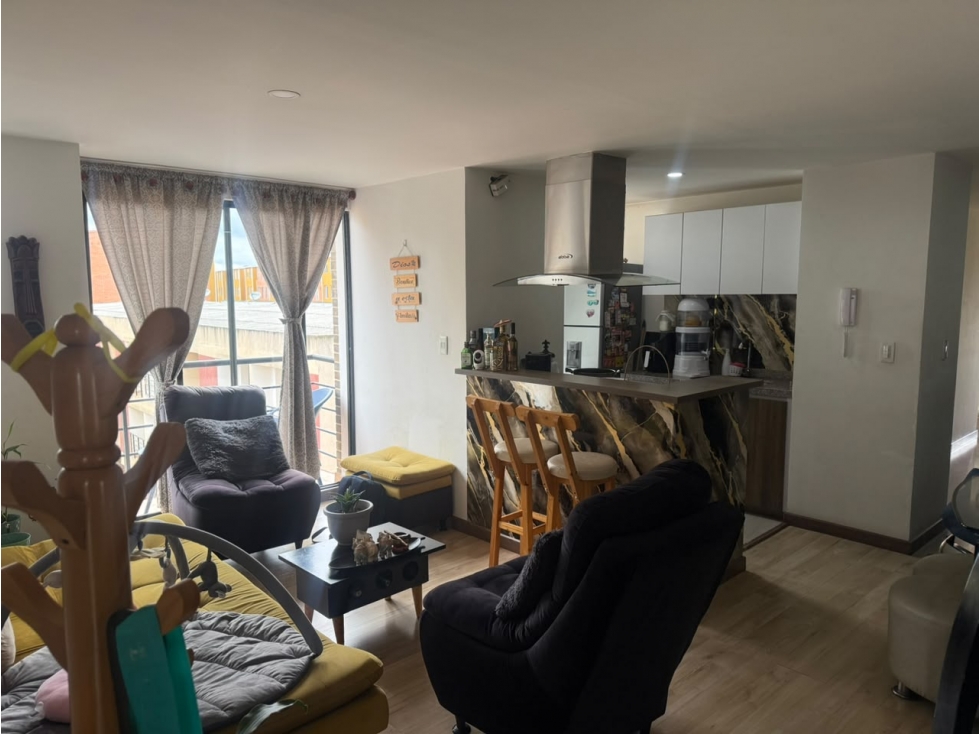 VENTA APARTAMENTO FUNZA CON ASCENSOR BIEN UBICADO - 5